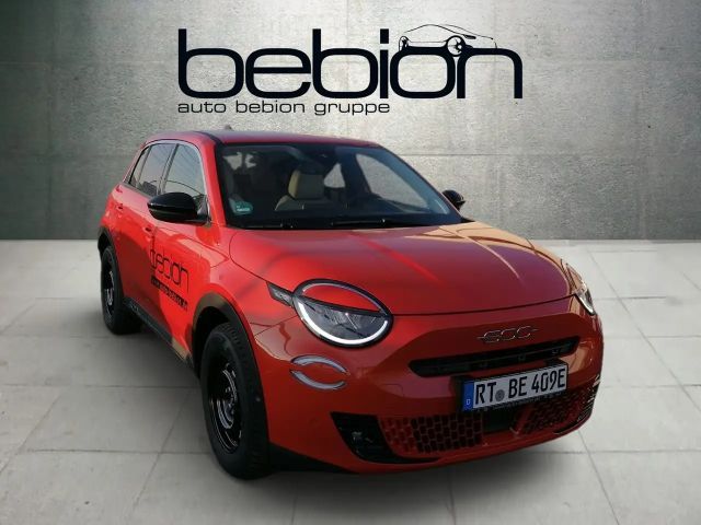 Fiat 600e e La W Prima ACC KeyLess LED el.Heckk. 360