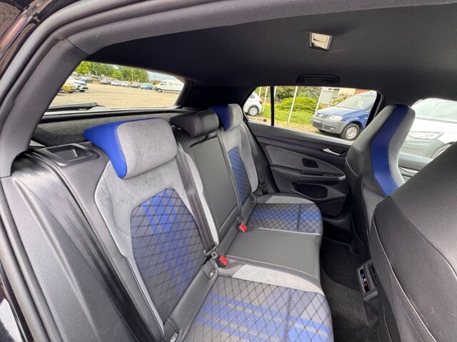 Volkswagen Golf 2.0 TSI Golf VIII