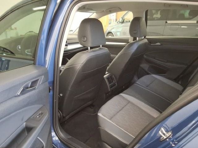 Volkswagen Golf 1.5 eTSI DSG Golf VIII