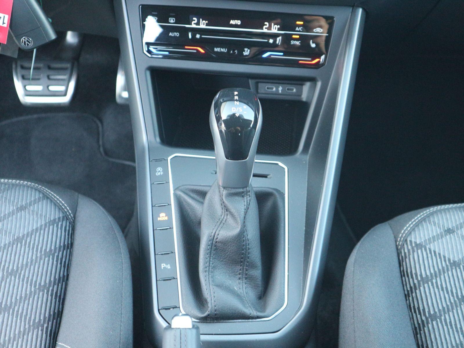 Volkswagen Polo 1.0 TSI DSG IQ.Drive R-Line