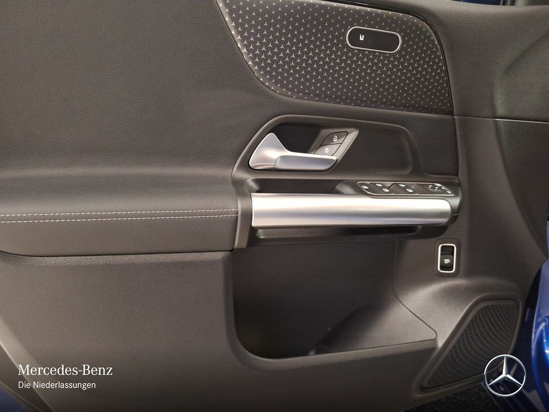 Mercedes-Benz B 200 Sedan