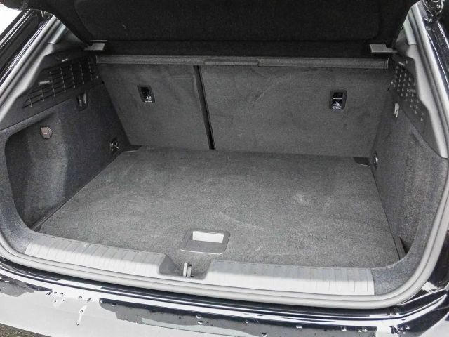 Audi A3 30 TFSI Sedan