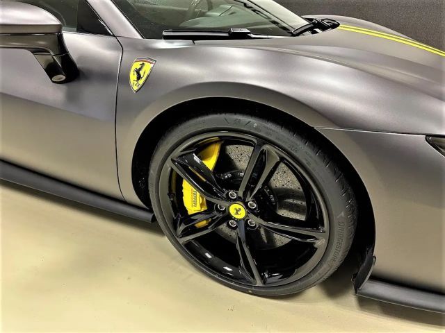 Ferrari 296 GTS Lift HiFi Karbon Racing-Seats Grigio-Opaco-Matt