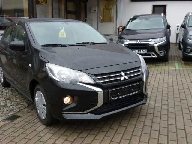 Mitsubishi Space Star Star