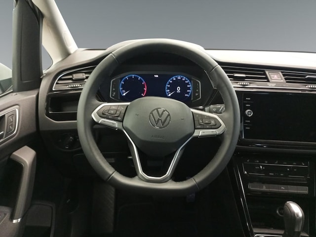 Volkswagen Touran 1.5 TSI Highline R-Line