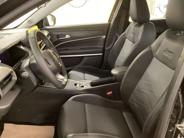 Jeep Avenger Altitude Full-Electric