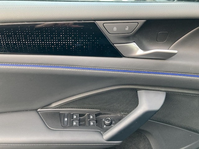 Volkswagen Tiguan 2.0 TDI DSG R-Line