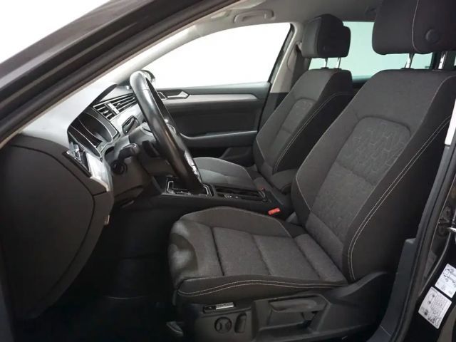 Volkswagen Passat 2.0 TDI Business DSG