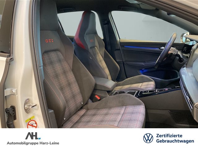 Volkswagen Golf 2.0 TSI DSG Golf VIII