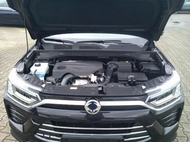 SsangYong Korando Style 1.5T 6 Gang, LED Scheinwerfer, Aluf. 18"