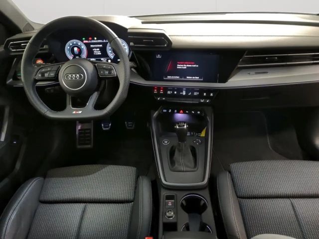 Audi A3 35 TFSI S-Line Sedan Sportback