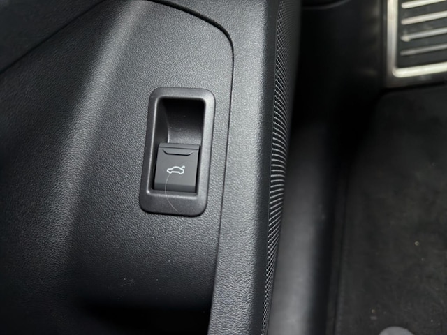 Audi Q6 e-tron SUV e-tron Audi Q6 SUV e-tron