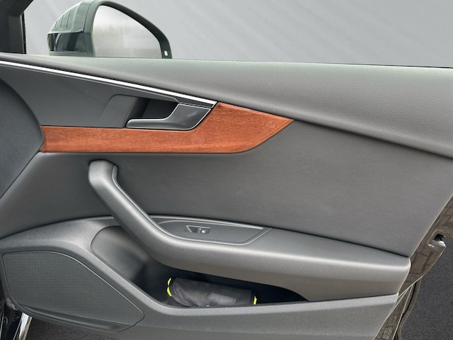 Audi A4 50 TDI Avant Quattro S-Line