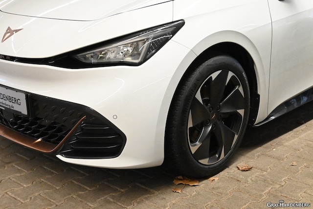 Cupra Born Born LED PDC Kamera