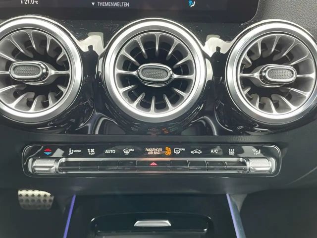 Mercedes-Benz EQA 300 4MATIC AMG Line