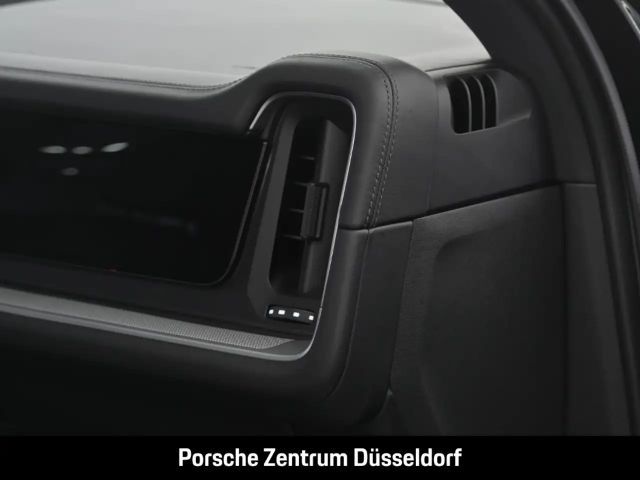 Porsche Cayenne BOSE Panoramadach LED-Matrix