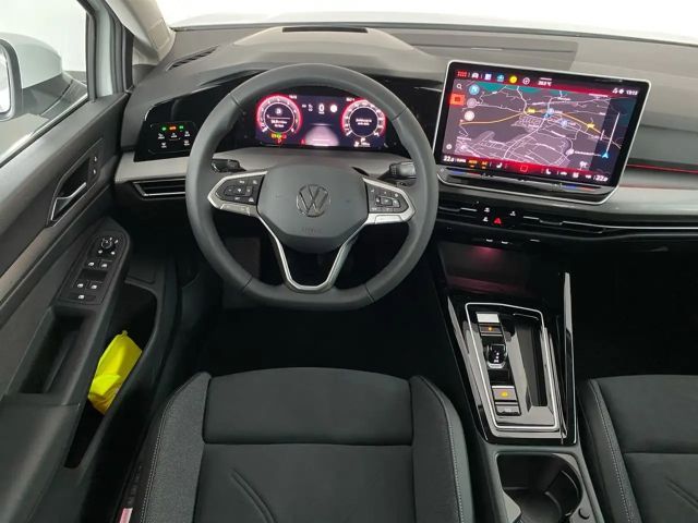 Volkswagen Golf 1.5 eTSI DSG Style