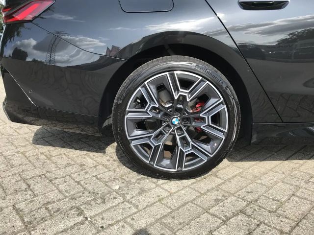 BMW 520 520d M-Sport xDrive