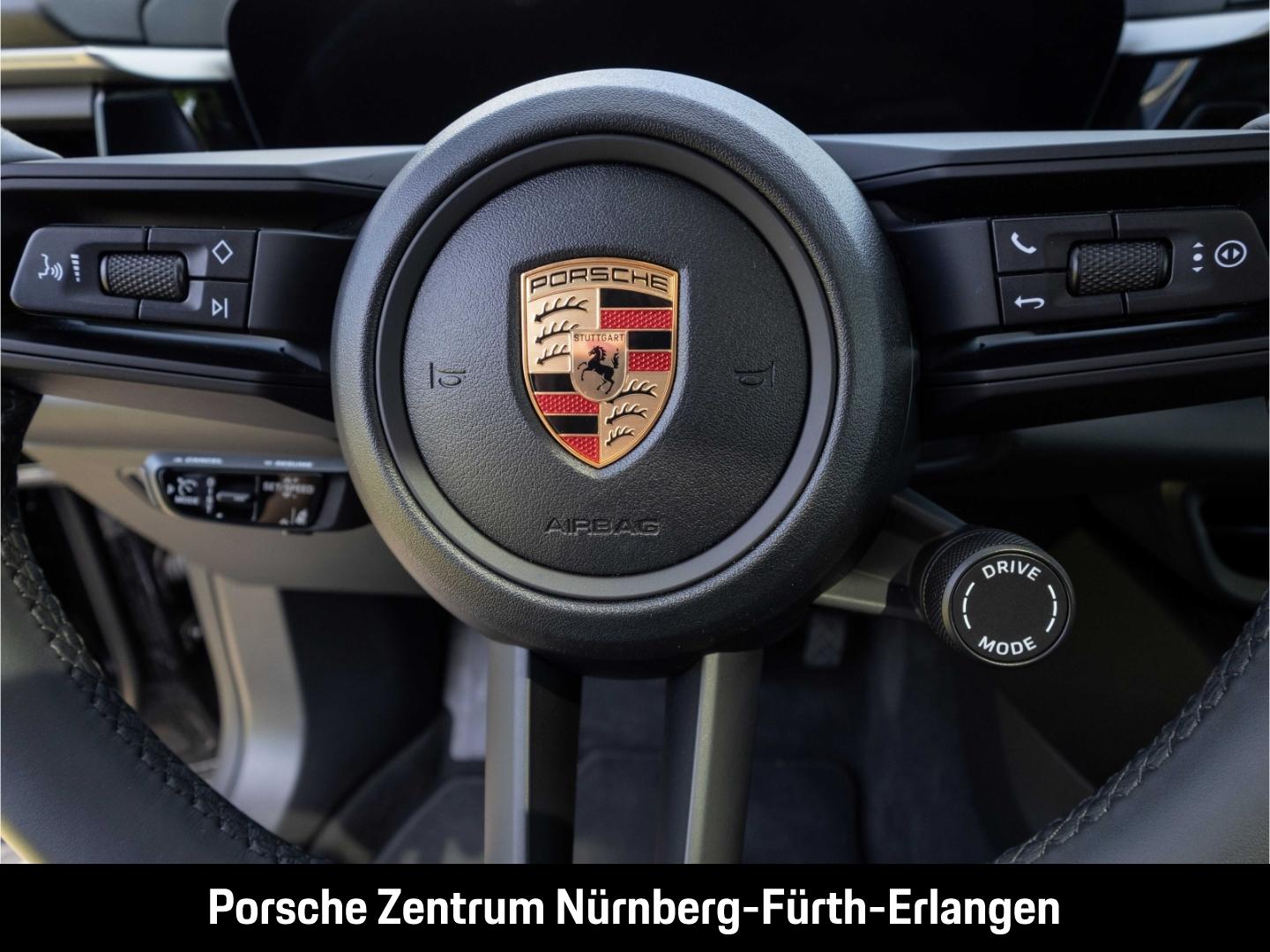 Porsche Macan BOSE Panoramadach Luftfederung Lenkradheiz