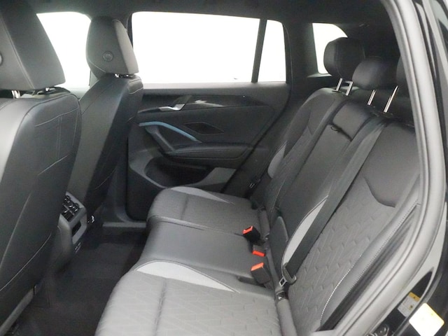 Volkswagen Tiguan Tiguan TDI Goal  AHK LED ACC KAM360° NAVI VIRT