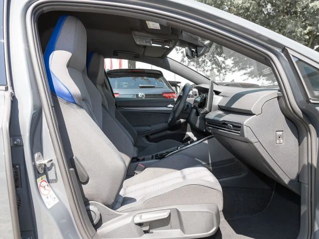 Volkswagen Golf GTE IQ.Drive