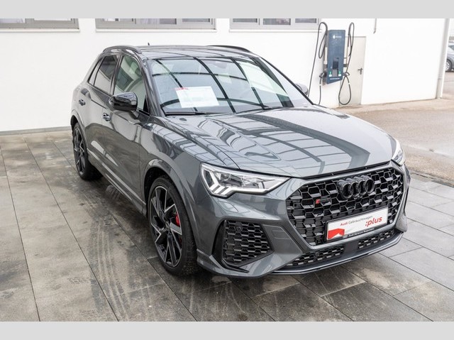 Audi RS Q3 Quattro S-Tronic