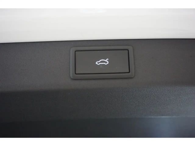 Skoda Elroq 85x Suite Plus AHK Matrix Navi pACC Transport SHZ