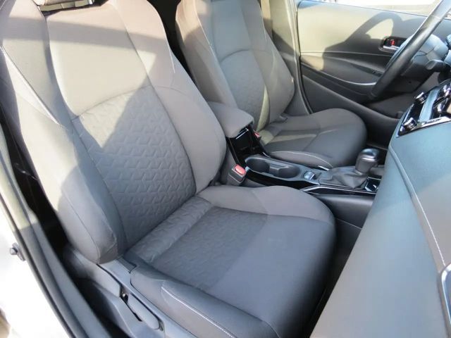 Toyota Corolla Hybride Team D Touring