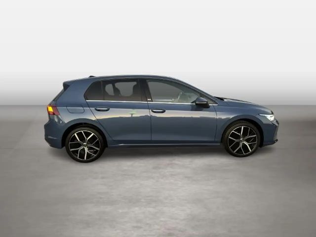 Volkswagen Golf 1.5 eTSI DSG Golf VIII