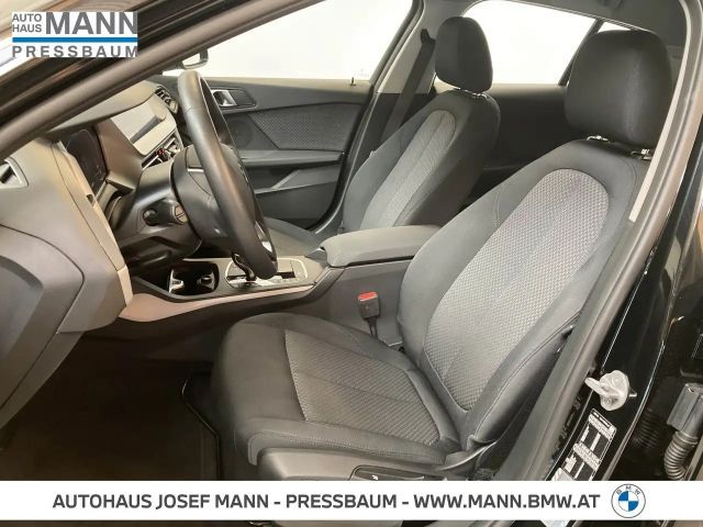 BMW 116 116i 5-deurs Sedan