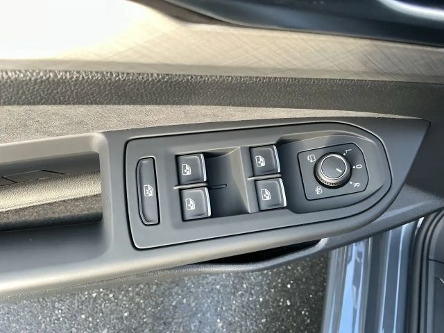 Volkswagen Golf Rabbit TSI