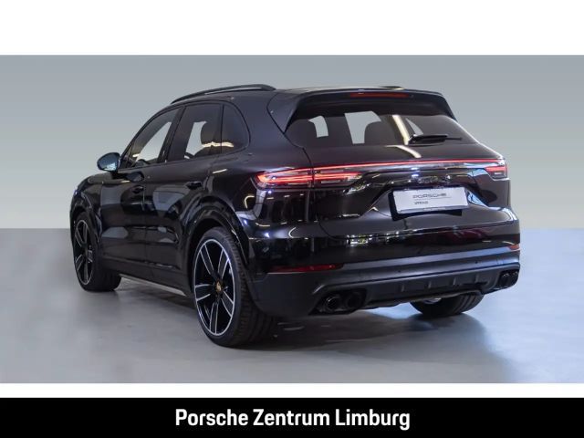 Porsche Cayenne Platinum Edition S
