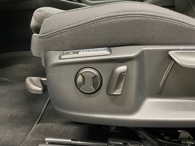 Volkswagen Passat 1.5 TSI DSG Variant