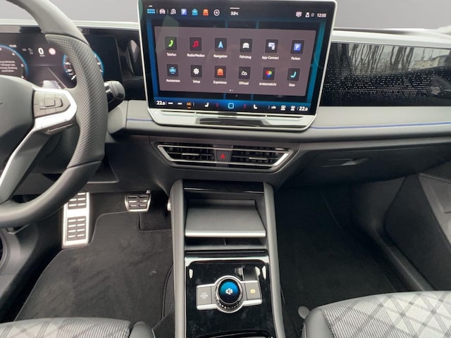 Volkswagen Tiguan 4Motion DSG R-Line