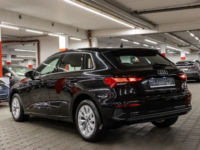 Audi A3 40 TFSI Hybride Sedan