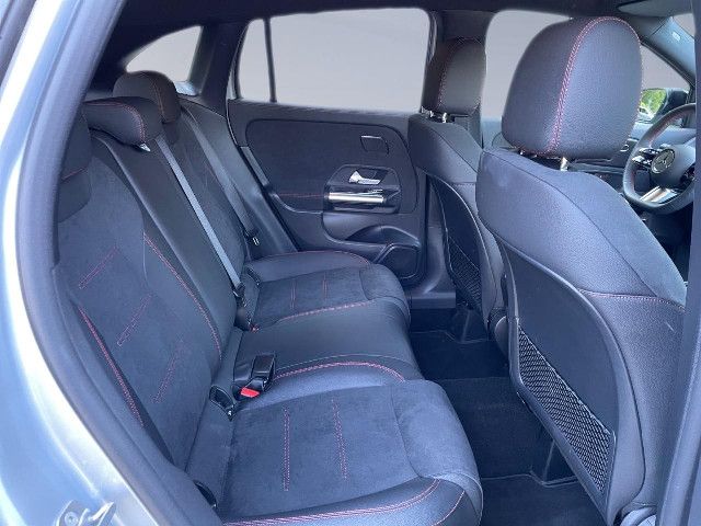 Mercedes-Benz GLA 200 AMG Line