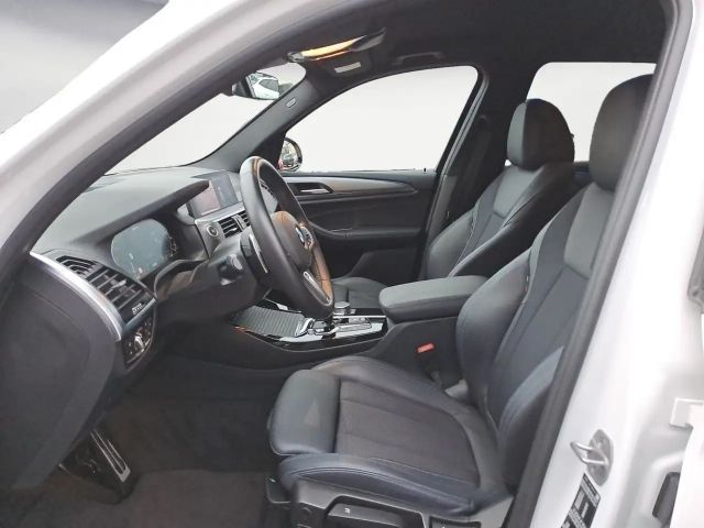 BMW X3 xDrive30e