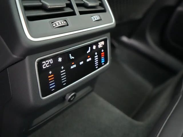 Audi A6 Avant Quattro