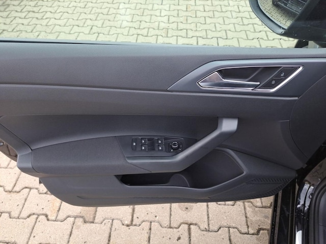 Volkswagen Taigo 1.0 TSI R-Line