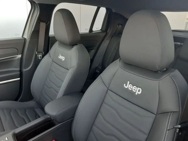 Jeep Avenger Full-Electric Summit