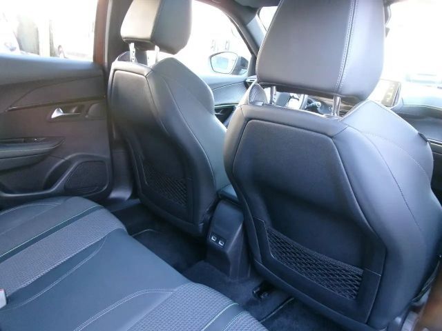 Peugeot 2008 EAT8 GT-Line