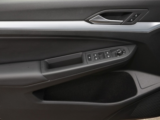 Volkswagen Golf 1.5 eTSI DSG Golf VIII