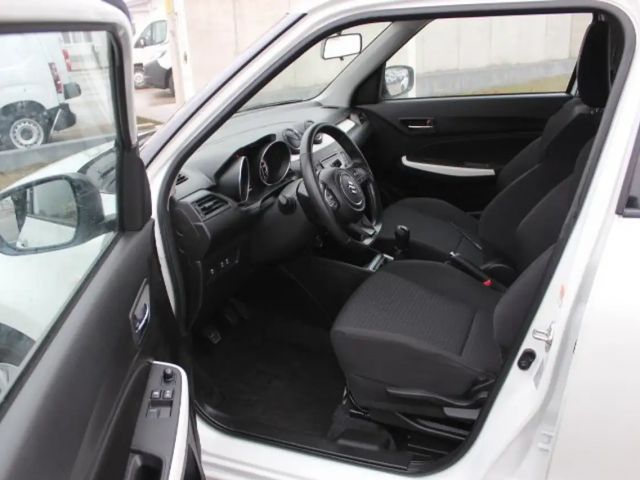 Suzuki Swift Clear DualJet Hybrid