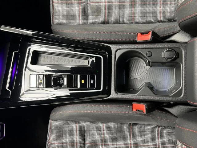 Volkswagen Golf 2.0 TSI DSG GTI Golf VIII