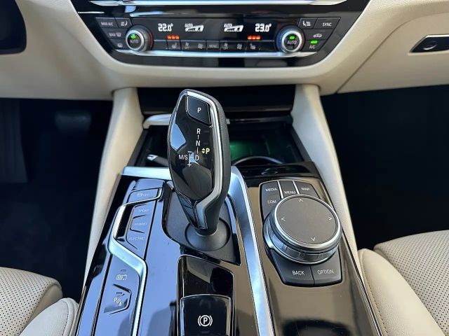 BMW 530 530e Touring