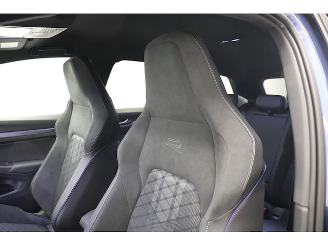 Volkswagen Golf 1.5 eTSI R-Line Variant