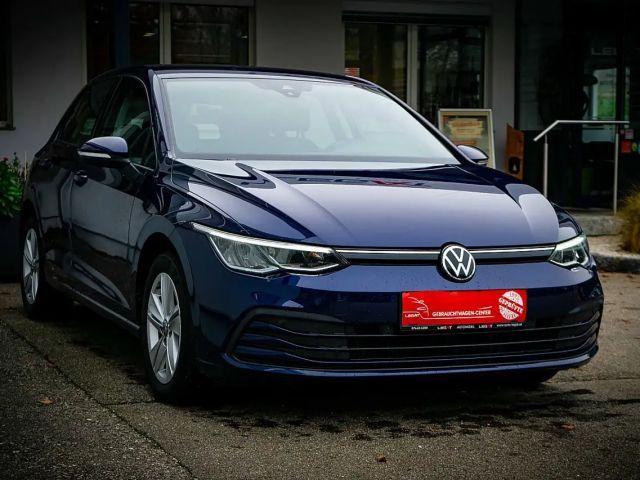 Volkswagen Golf DSG Life