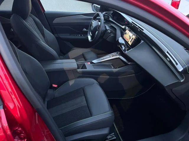 Peugeot 408 GT-Line Hybrid