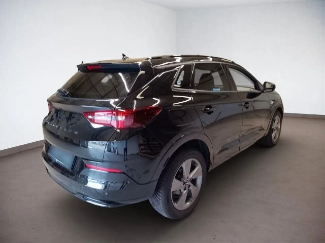 Opel Grandland X 1.2 Turbo GS-Line Grand Sport