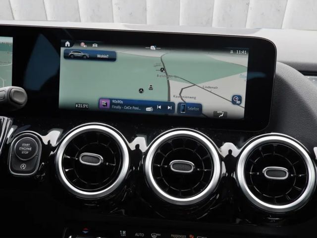 Mercedes-Benz GLA 200 Progressive